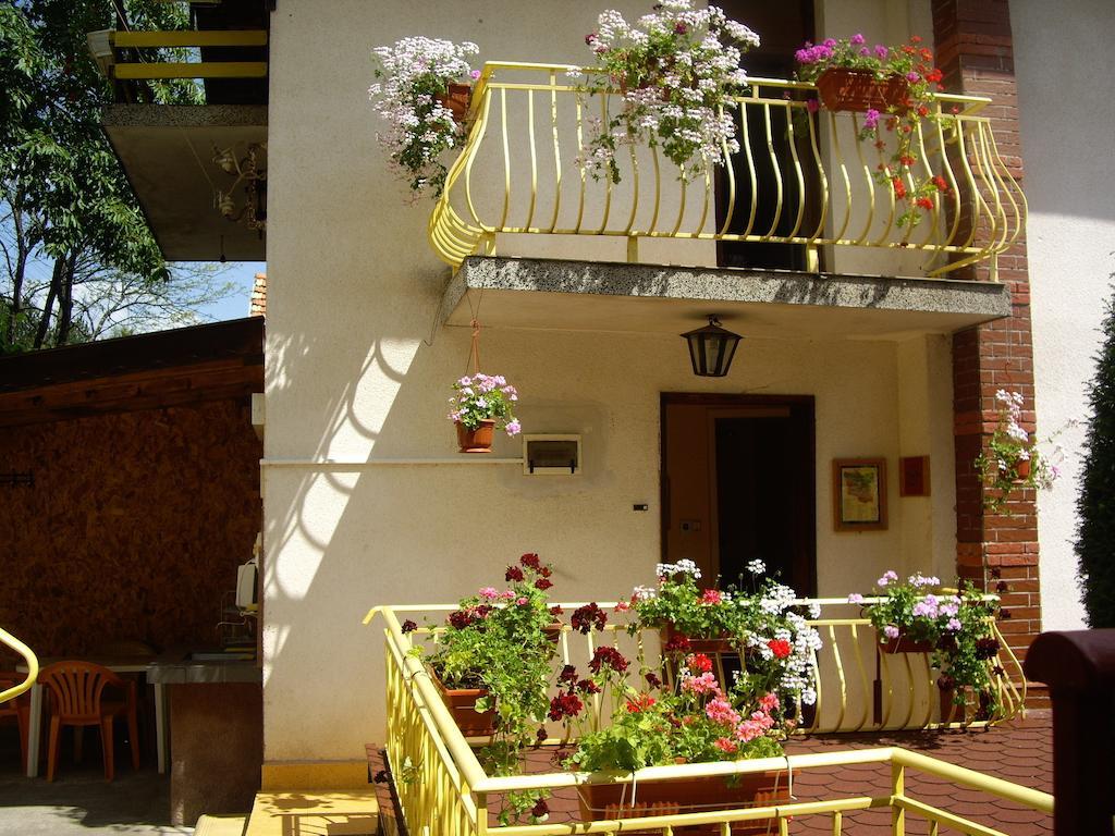 Guest House Rusalka Shipkovo  Exterior photo